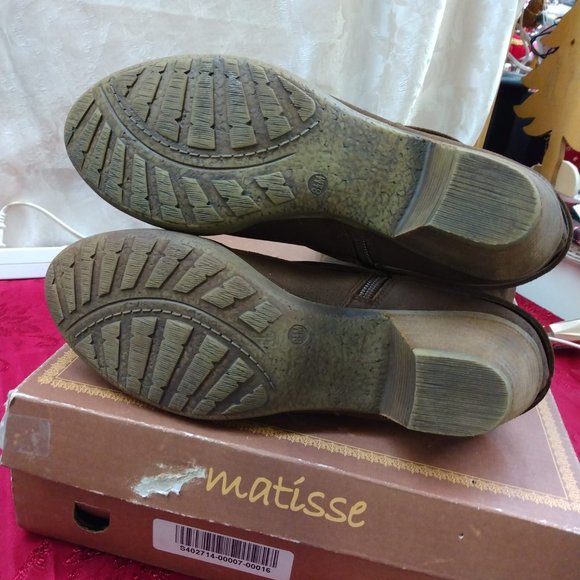 Size 8.5 Matisse Brown Swell Saddle Faux Zipper boot - Picture 9 of 10